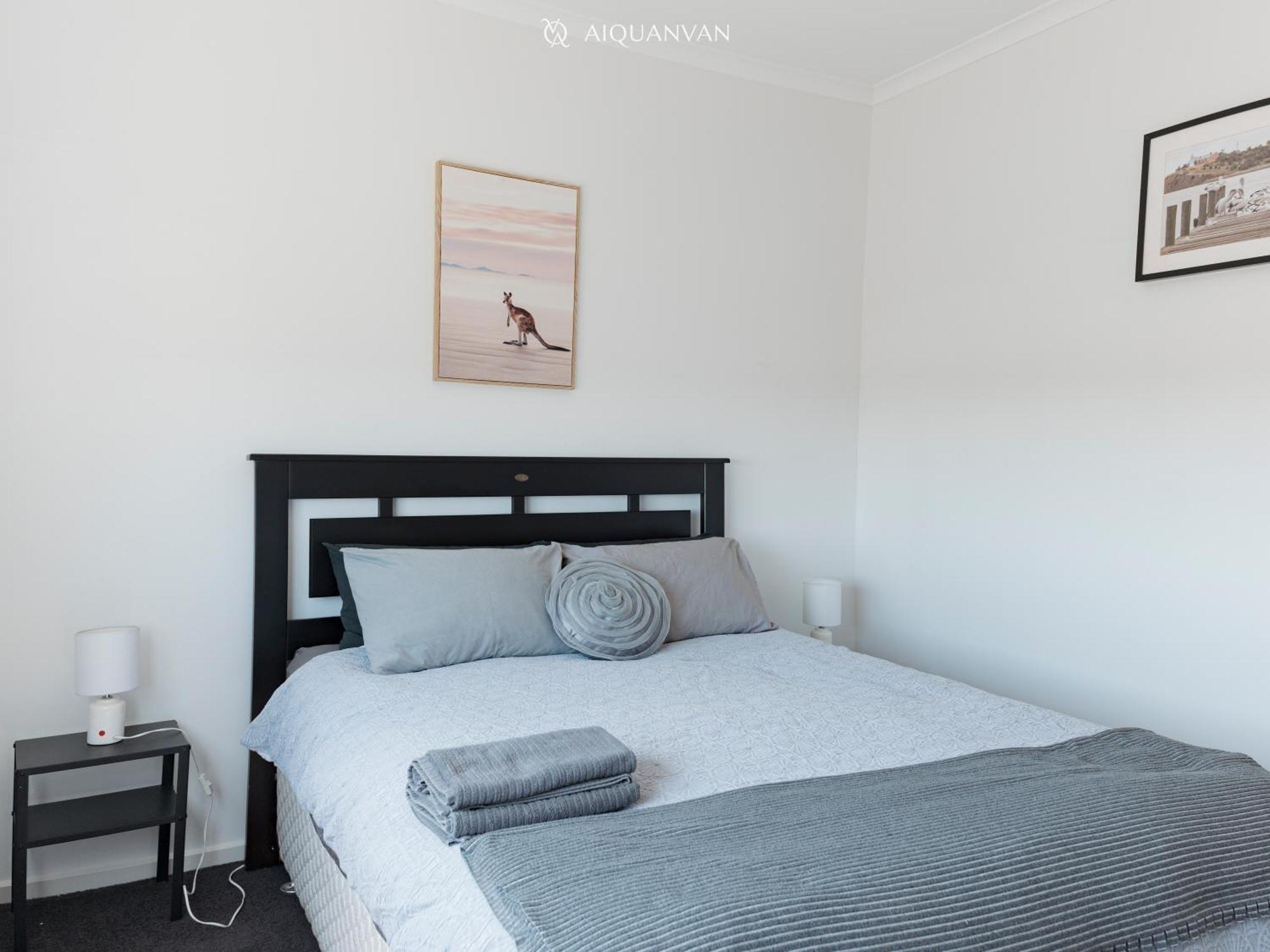 Coorong Island Retreat - Farm Stay At Pet Friendly Property Meningie Exteriör bild