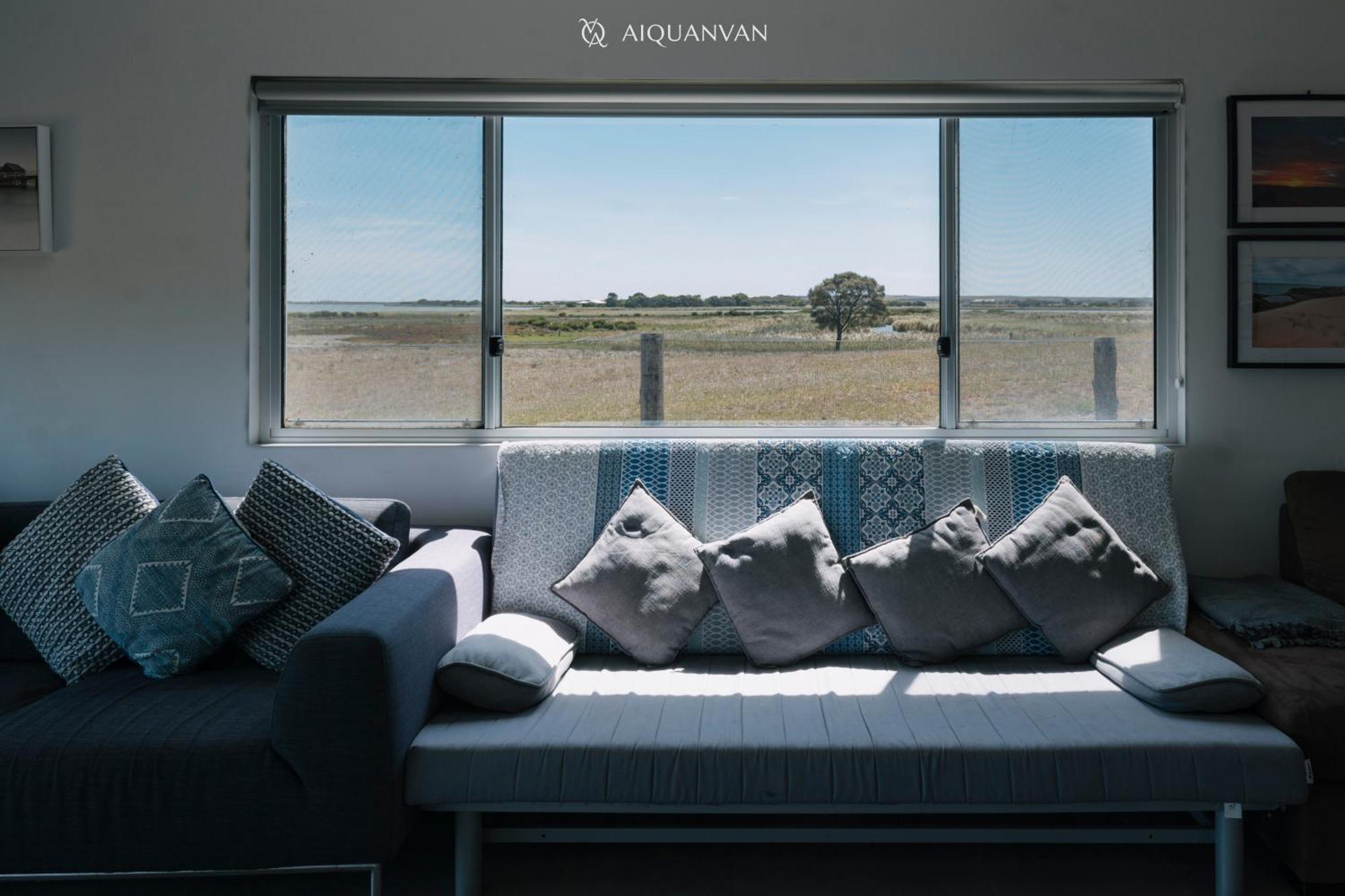 Coorong Island Retreat - Farm Stay At Pet Friendly Property Meningie Exteriör bild